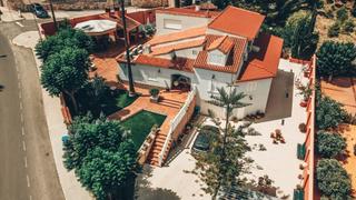 Xalet a Urbanización torre guil 105. Magnífico chalet independiente en urbanización torreguil
