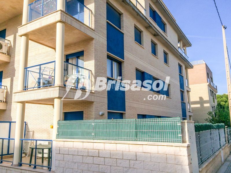 Foto f586440b-b8b5-4fe3-bbed-44816f908325. Àtic amb aparcament a Passeig Marítim Miami Platja