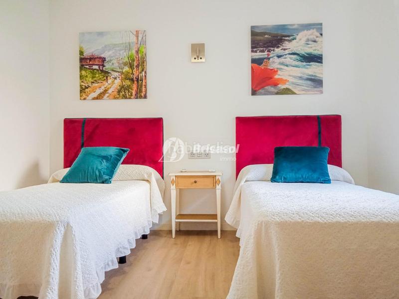 Foto 42bc375e-6d73-4732-8137-4a198bf6e4b5. House with heating parking in Pino Alto Miami Platja