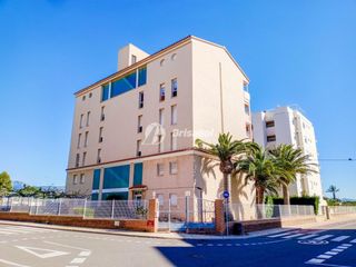 Apartament a Passeig Marítim. Miami playa  acogedor apartamento en segunda línea de mar.