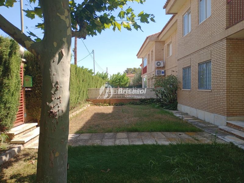 Foto 6b5527b9-ea40-4f81-9ce4-574ea0e1e007. Casa amb calefacció aparcament a Centre Miami Platja