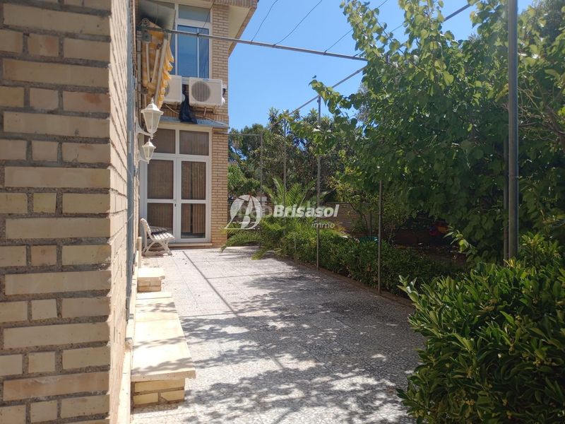 Foto ee4d603f-89ee-4430-a6c1-e92d4f4d0d6c. Casa amb calefacció aparcament a Centre Miami Platja