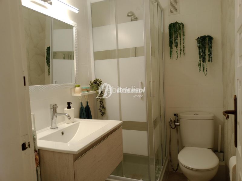 Foto 1ecdb564-e84c-4aa8-9c0f-e1ff4c19313f. Apartamento exclusivo apartamento en primera línea de mar en la zona de las calas. en Miami Platja