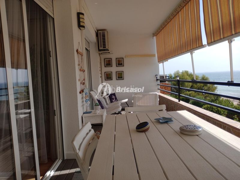 Foto b2d24105-4a6d-45eb-b213-6eb81c7399c5. Apartamento exclusivo apartamento en primera línea de mar en la zona de las calas. en Miami Platja