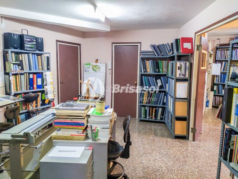 Foto 03d76747-64cb-4f7b-8072-ad99e0429c08. Local comercial a Nou Eixample Nord Tarragona