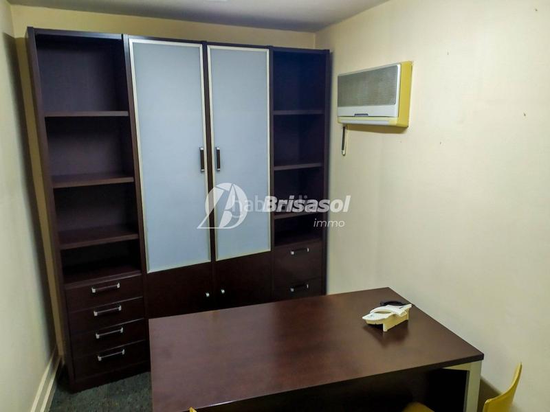 Foto 84c674d7-e582-46e4-8b59-7ee173d8bdd2. Local comercial local de 160 m2 en avenida del presidente lluís companys en Tarragona