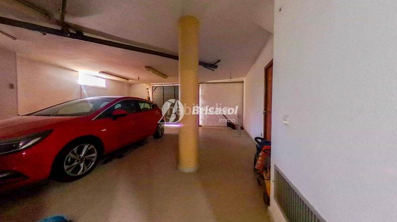 Foto 194e0877-2bd4-4439-90ee-69c6da111d80. Casa con riscaldamento parcheggio piscina in Sant Salvador Tarragona