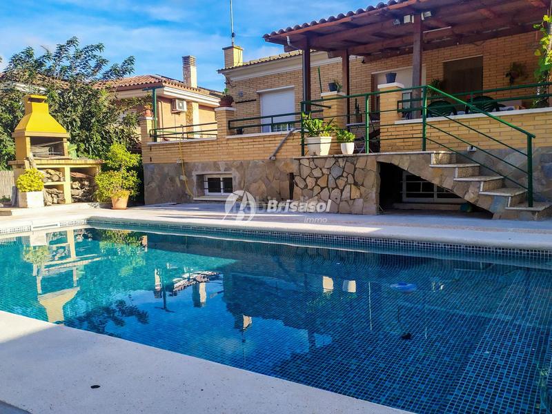 Foto 482443e8-bfb5-4f92-95c3-4f241a992b8d. Casa con riscaldamento parcheggio piscina in Sant Salvador Tarragona