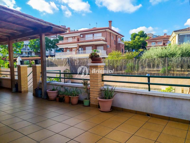Foto 83cd6834-5497-4752-9028-5fededf0ec09. Casa con riscaldamento parcheggio piscina in Sant Salvador Tarragona