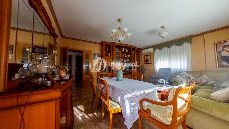 Foto c3d56990-f5b7-4227-9fdc-d3f75b12e030. Casa con riscaldamento parcheggio piscina in Sant Salvador Tarragona