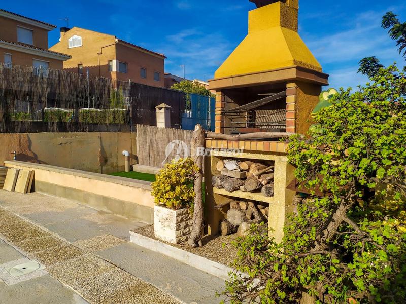 Foto ced4ff27-ef71-4138-9771-ebebaf06718d. Casa con riscaldamento parcheggio piscina in Sant Salvador Tarragona