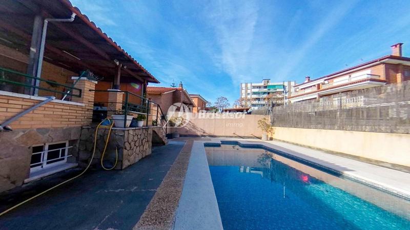 Foto de6883e7-f7ee-4c4a-90ee-cc8965a93731. Casa con riscaldamento parcheggio piscina in Sant Salvador Tarragona
