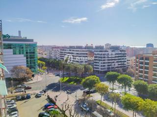 Miete Etagenwohnung  Plaza generalitat. Tarragona  amplio piso reformado con 3 habitaciones