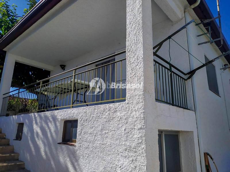 Foto 7502e2c0-7d6f-41b2-9698-72d25ca67fa9. Casa con riscaldamento parcheggio in Catllar (El)
