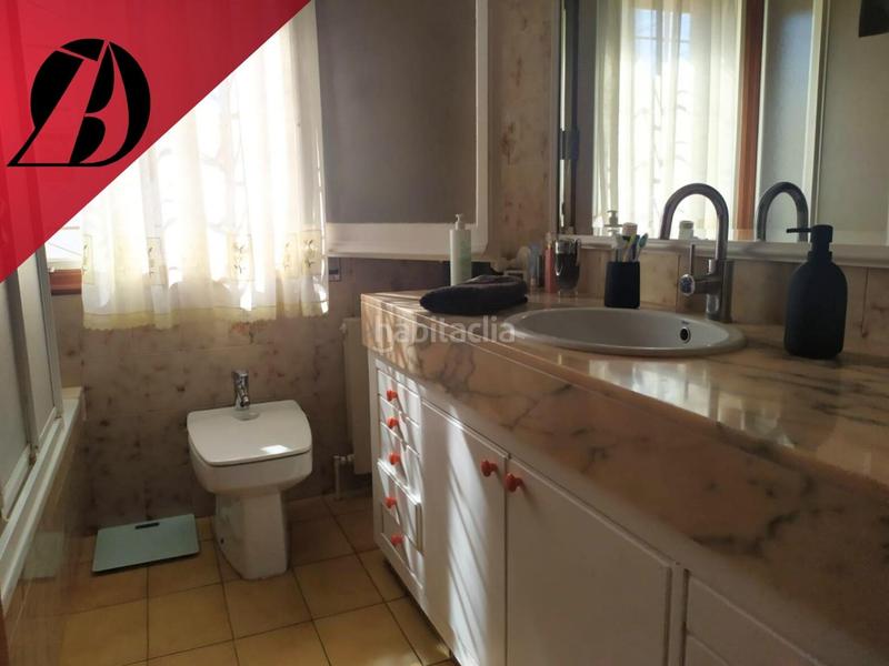 Foto e8937c2d-eef7-4403-82d6-c44df3ef6c6c. Casa amb calefacció aparcament a Catllar (El)