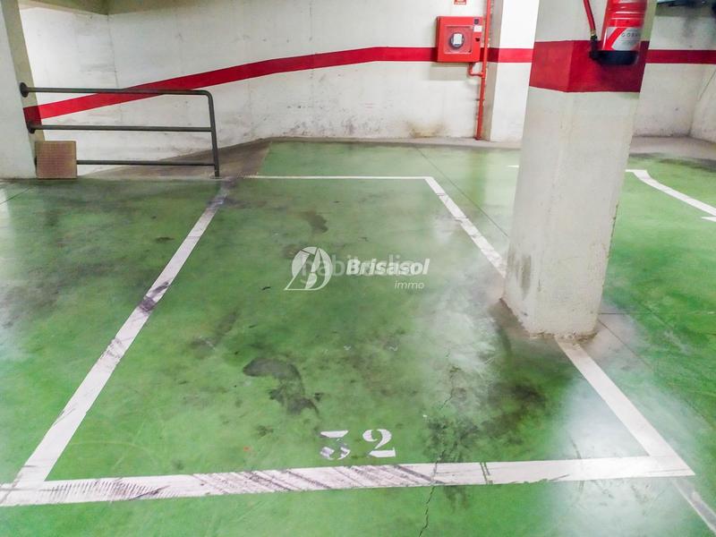 Foto 134ffbc5-f5e1-4fde-a08d-d81066dc7736. Parking coche plaza de parking en el centro en Nou Eixample Nord Tarragona