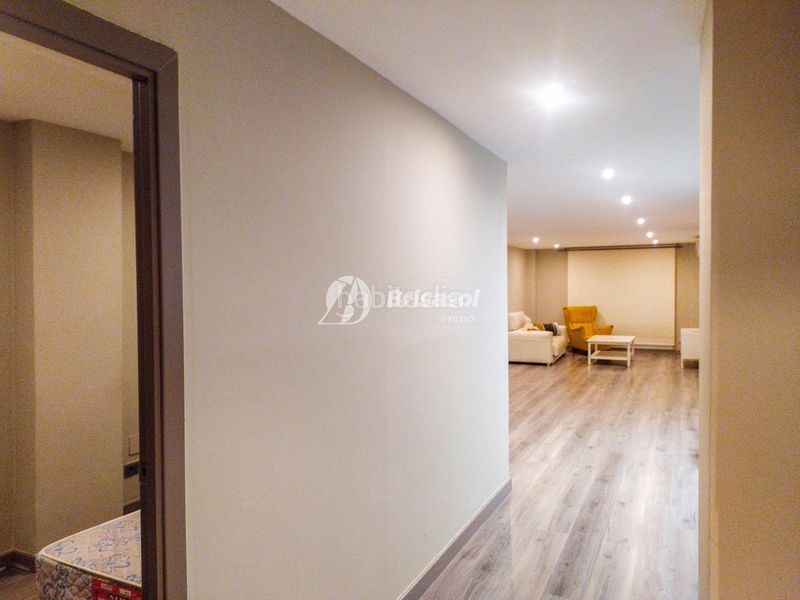 Foto 7d36a477-d86c-4042-b7db-78de0431367f. Büro in Eixample Tarragona