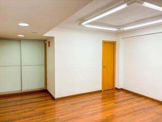 Office space in Nou Eixample Sud