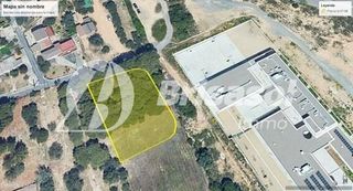 Terreno residenziale in Nou Eixample Nord. Tarragona  solar de 1.421 m2  en zona arrabasada.