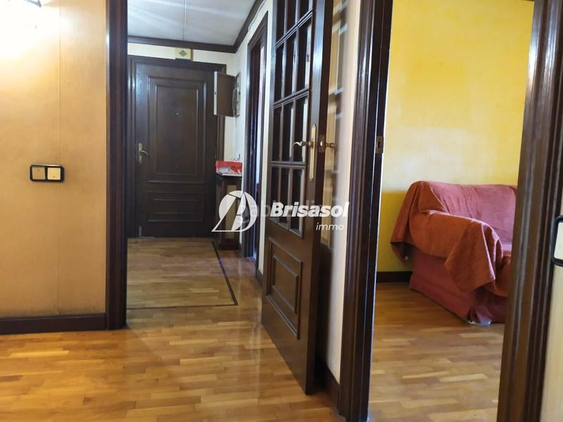 Foto 78cb533f-92df-428e-845c-75098023c15c. Appartamento con riscaldamento parcheggio piscina in Tarragona