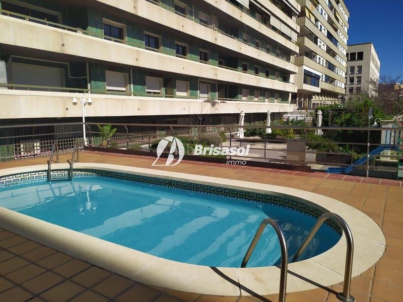 Foto bf222979-fcb8-4a50-a532-b509a01325da. Pis amb calefacció aparcament piscina a Nou Eixample Nord Tarragona