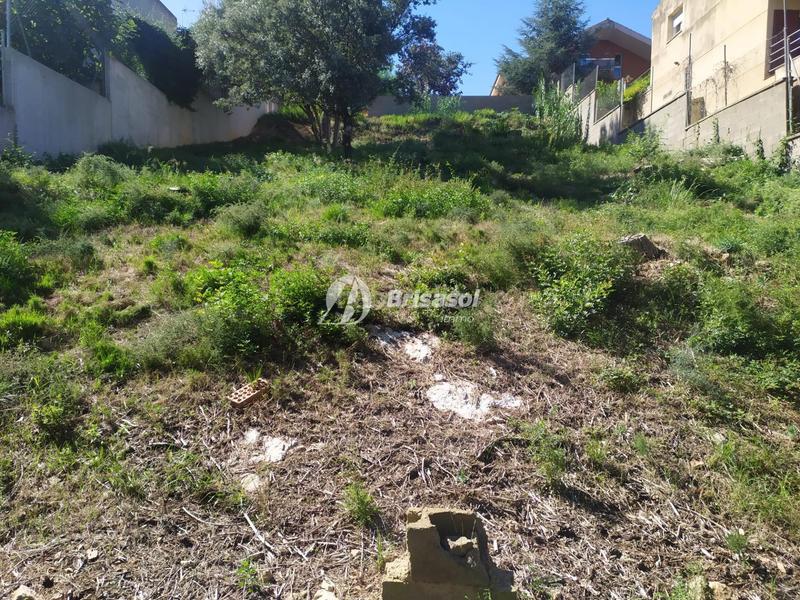Foto ed348ad5-63ed-465c-8b35-54e2a8051538. Wohngrundstück in Riera de Gaià (La)