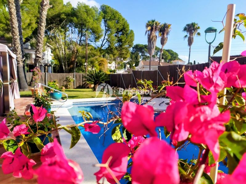 Foto 1954a1b8-89f9-4cfe-af60-336b9f6b2dc8. Casa amb aparcament piscina a Urbanitzacions de Llevant Tarragona