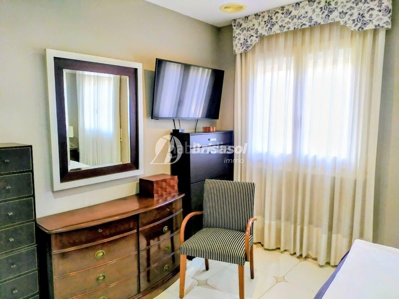 Foto 1f4e2edc-bfaf-44ff-8af4-d430914a4259. Casa amb aparcament piscina a Urbanitzacions de Llevant Tarragona