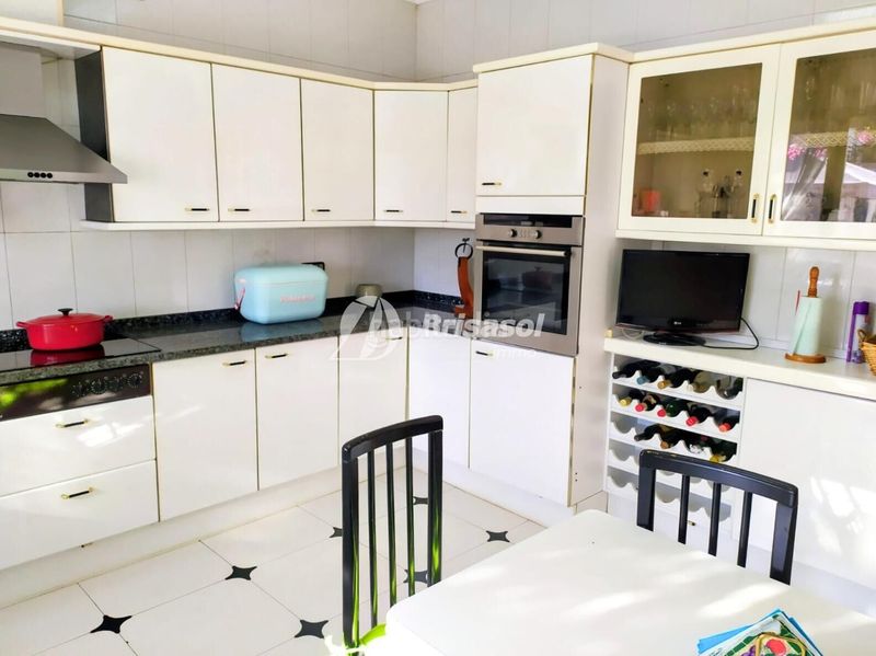 Foto 447b8c5a-3835-4314-955a-85e4de5d323f. Casa amb aparcament piscina a Urbanitzacions de Llevant Tarragona