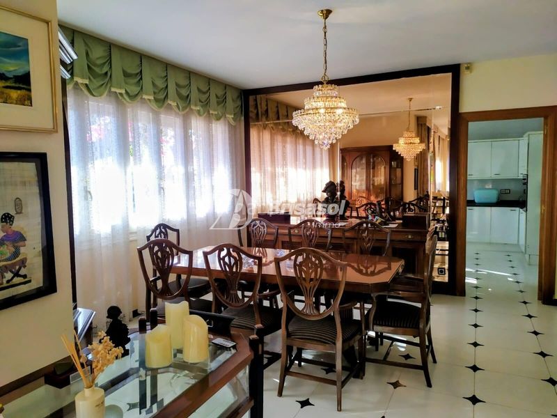 Foto 8f9b92fd-ba7e-4993-b1ed-93328d0b1e8d. Casa amb aparcament piscina a Urbanitzacions de Llevant Tarragona