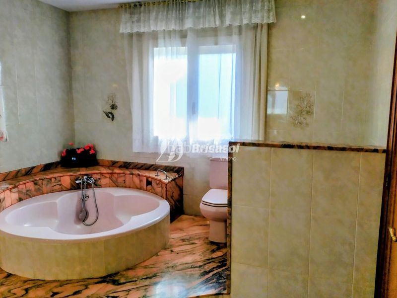 Foto ad095bd1-f76e-4341-a218-682f6978f6fd. Casa amb calefacció aparcament piscina a Urbanitzacions de Llevant Tarragona
