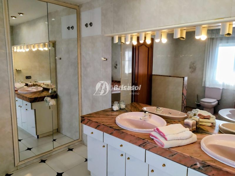 Foto afca6707-c55e-4475-be51-4d9b2d254fa6. Casa amb calefacció aparcament piscina a Urbanitzacions de Llevant Tarragona