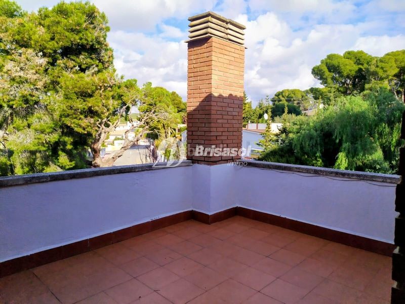 Foto d9fc0e56-7ffe-4c16-908c-2082b43fee4e. Casa amb aparcament piscina a Urbanitzacions de Llevant Tarragona