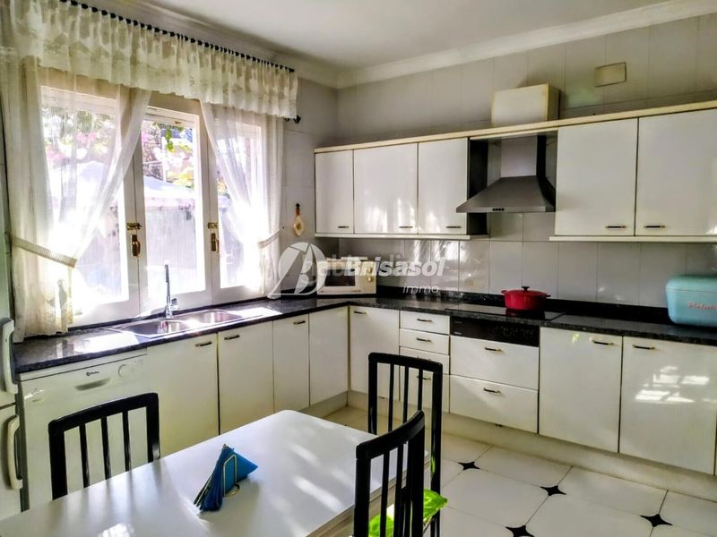 Foto e79f60ee-50c6-4fbe-ad0f-a19dad317f5b. Casa amb aparcament piscina a Urbanitzacions de Llevant Tarragona