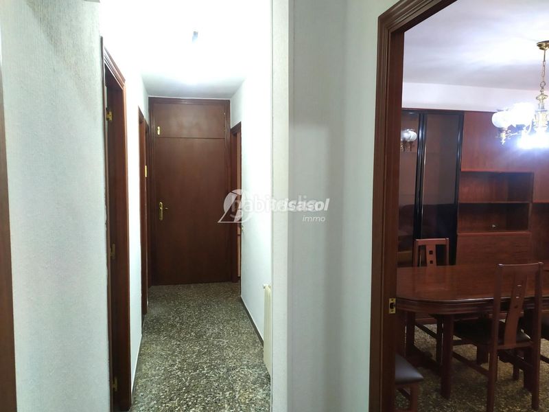 Foto 99a909ab-fdf6-4101-a7d5-87bf561dd409. Pis amb aparcament a Nou Eixample Nord Tarragona