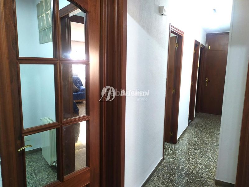 Foto e9c044c3-eff2-4dc1-a2db-4208ae8dcc15. Pis amb aparcament a Nou Eixample Nord Tarragona