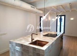 Pis a Eixample. El equilibrio entre 1880 y el diseño contemporáneo en tarragona