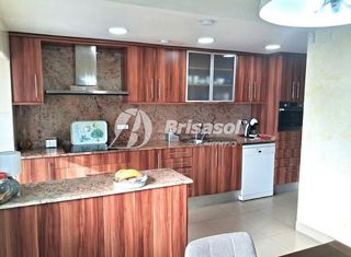 Etagenwohnung in Barris Marítims. Tarragona piso con reforma integral y vistas al puerto