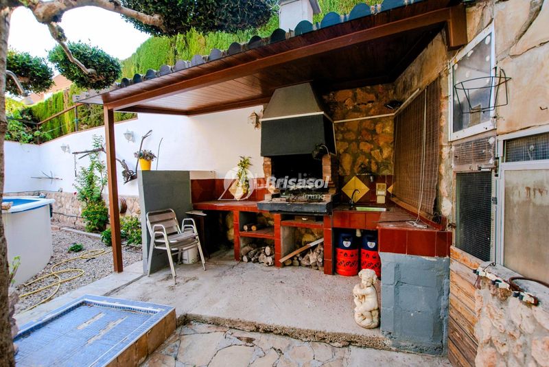 Foto 3d710f8f-7afc-4d50-bab2-6e2500b8eb44. Casa amb calefacció aparcament piscina a Valls