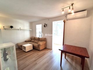 Etagenwohnung in Eixample. Céntrico y luminoso piso de dos habitaciones en tarragona