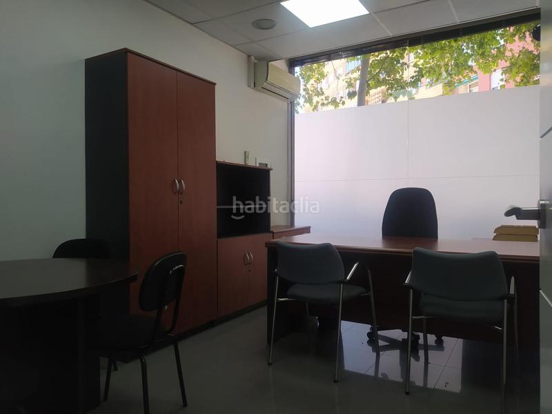 Foto 3316039f-c621-4ad1-8dbd-61705cabbf87. Location local commercial dans calle sancho arroyo dans Zaragoza