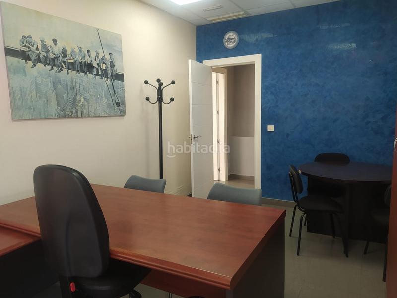 Foto 05d9502f-5e7d-4dc8-9ad6-5260a19c7123. Rent business premise in calle sancho arroyo in Las Fuentes Zaragoza