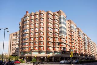 Piso en Avenida tenor fleta 57. Piso en venta en tenor fleta