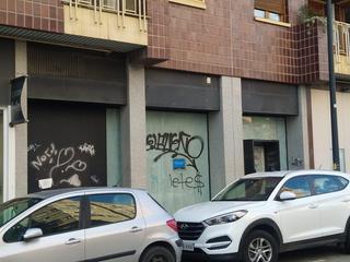 Local Comercial a Calle Calle del Doctor Julián Sanz Ibáñez 53