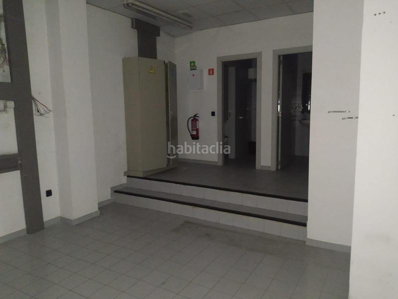 Foto 8ce2bbcd-cd99-4559-9360-2e7c6ca402e1. Lloguer local comercial a calle calle del doctor julián sanz ibáñez 53 a Zaragoza