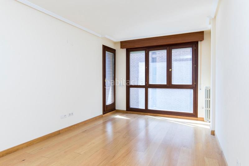 Foto 19e6f8c6-a9da-4811-93ba-0ec2ea33549a. Appartamento in curie in Plaza de Toros Zaragoza