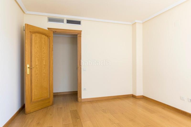 Foto 2242a4d2-d7f4-4eb0-baaf-065f33a69ce9. Appartamento in curie in Plaza de Toros Zaragoza