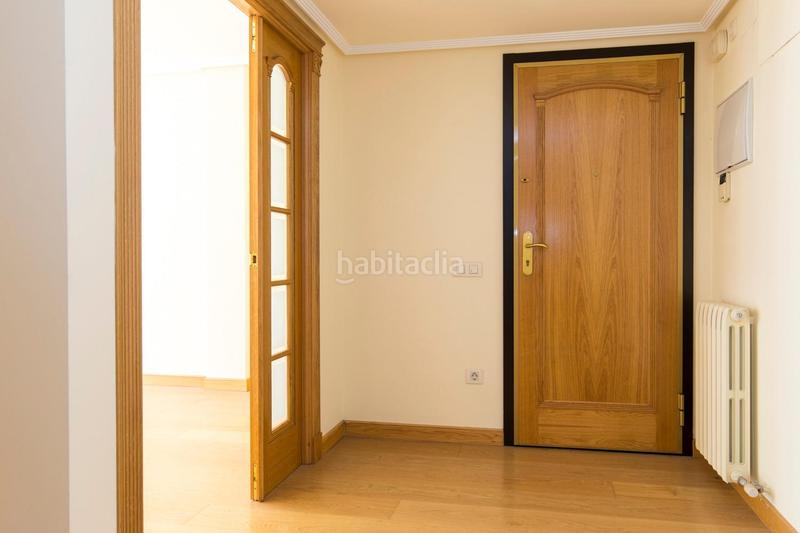 Foto 32e51d91-e837-40d5-beda-12b1d541664f. Appartamento in curie in Plaza de Toros Zaragoza