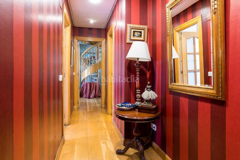 Foto f1ec9371-ca21-41d5-80ff-bd3fca792b99. Duplex in calle zurita in Paseo Independencia Zaragoza