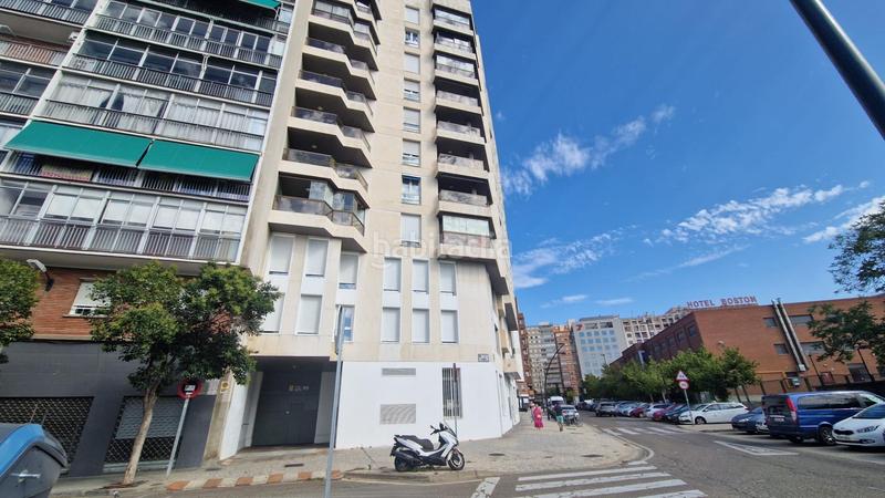 Foto 0ac66294-62a9-4b39-b138-fdb5db57d432. Piso en calle calle de josé luis pomarón herranz vivienda de dos dormitorios y salón cocina en jose luis pomarón. en Zaragoza